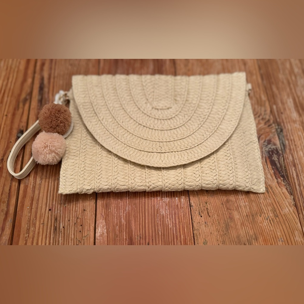 Dailyacc Straw Clutch/Wristlet